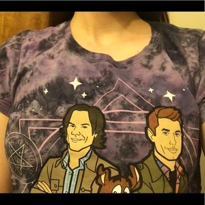 Hot Topic Tops - Supernatural Scooby-Doo Purple Tie-Dye Shirt Hot Topic Tops - Supernatural Scooby-Doo Purple Tie-Dye Shirt
